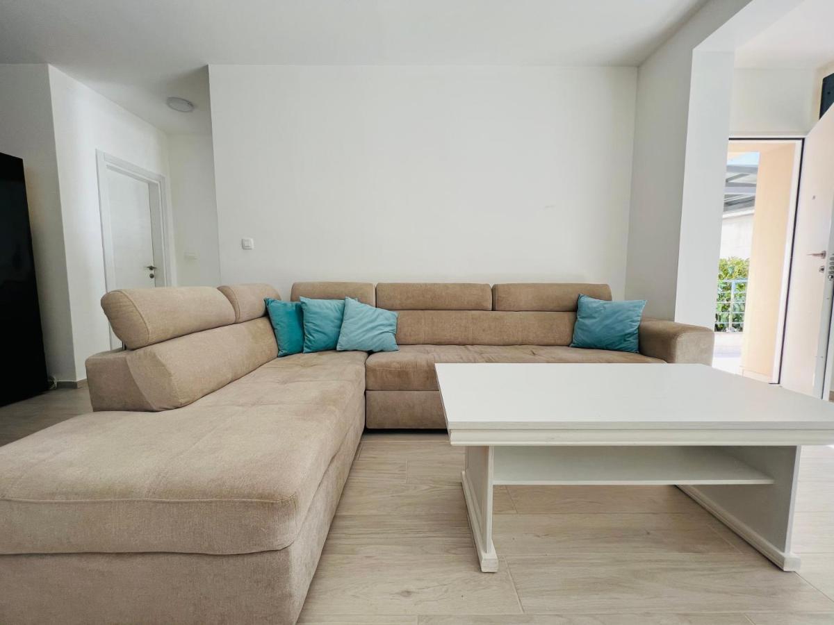 Apartment With Terrace And Private Parking Kotor Buitenkant foto